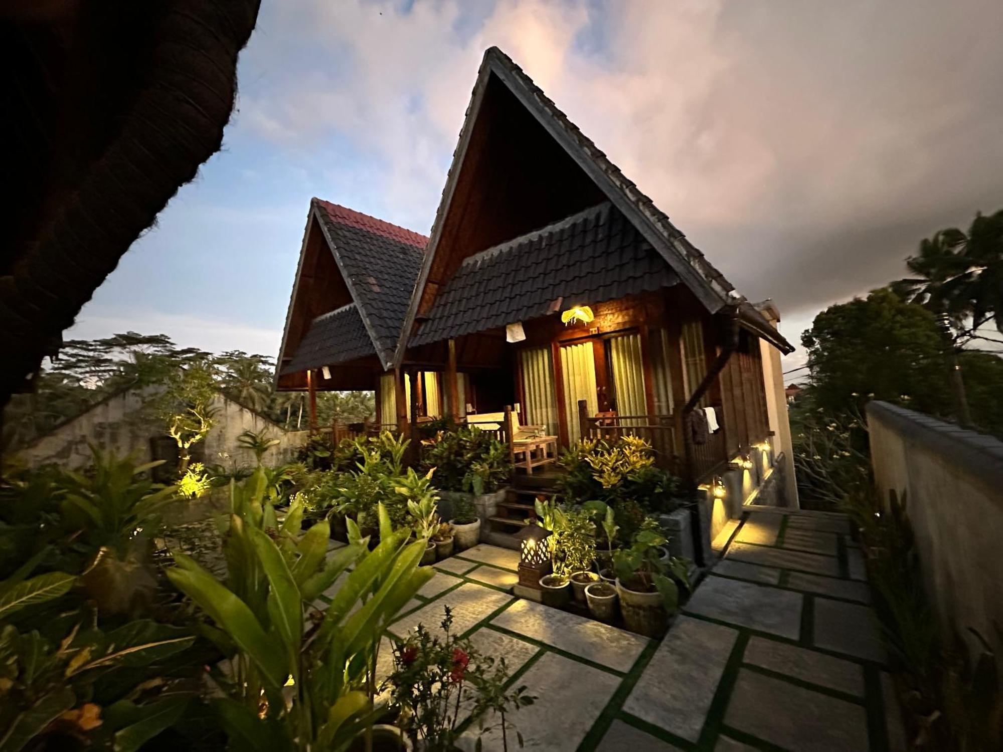 ดูปา อูบุด วิลลา Hotel ภายนอก รูปภาพ