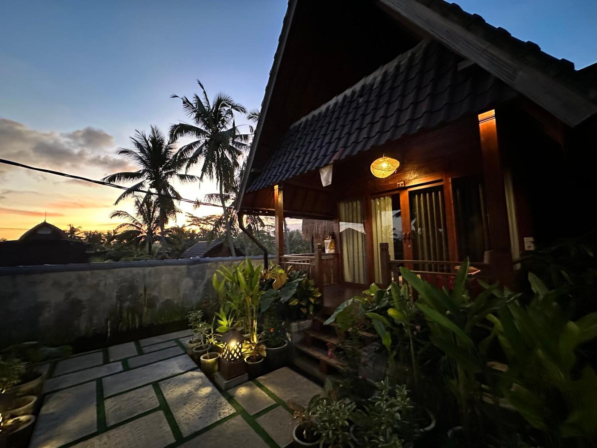 ดูปา อูบุด วิลลา Hotel ภายนอก รูปภาพ